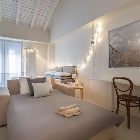 Apartmán Design Loft Walking Distance Brera-duomo With Wifi+netflix